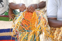 Sisalkorbflechterin in Machakos